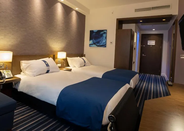 Fez Inn Hotel